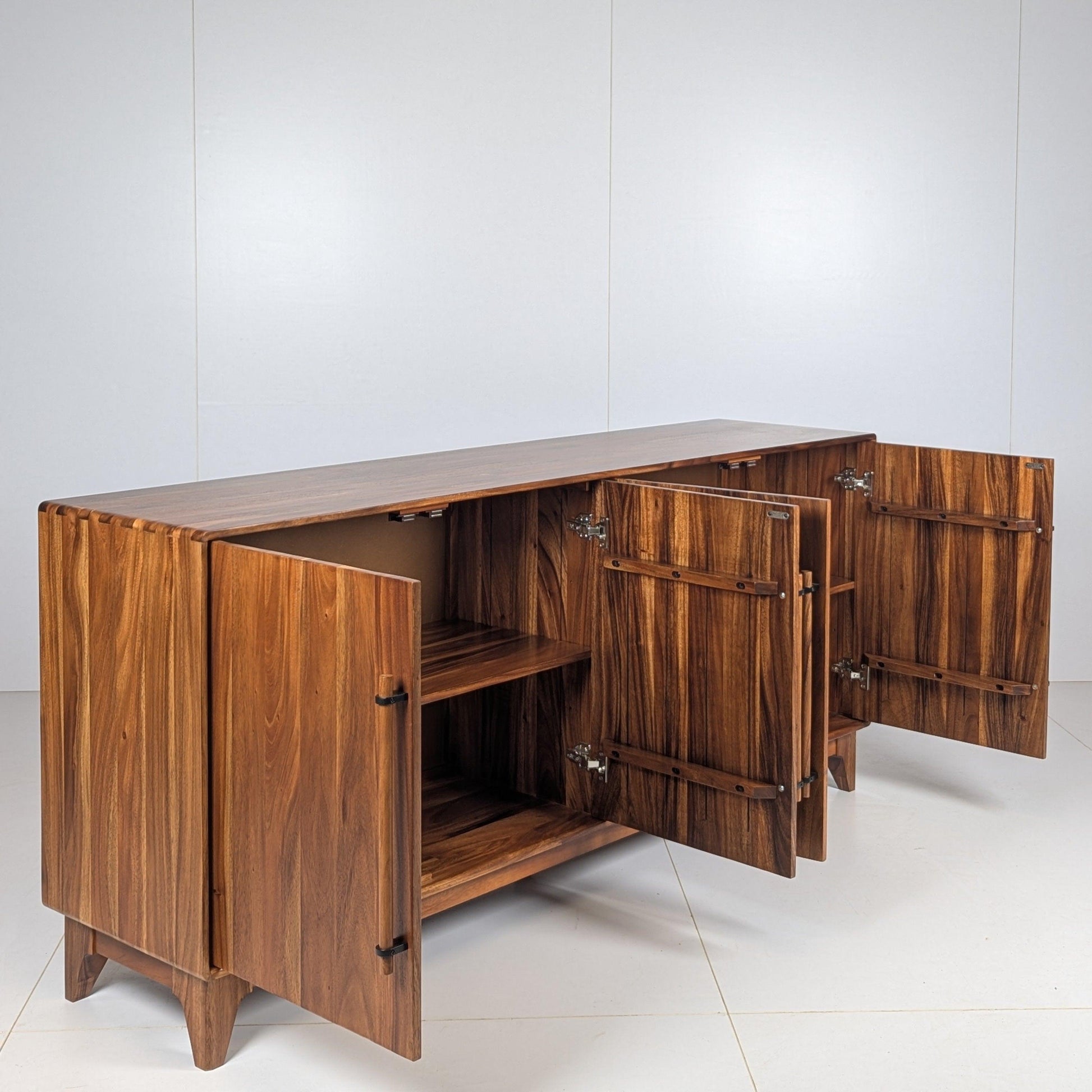 The Osaka Sideboard..