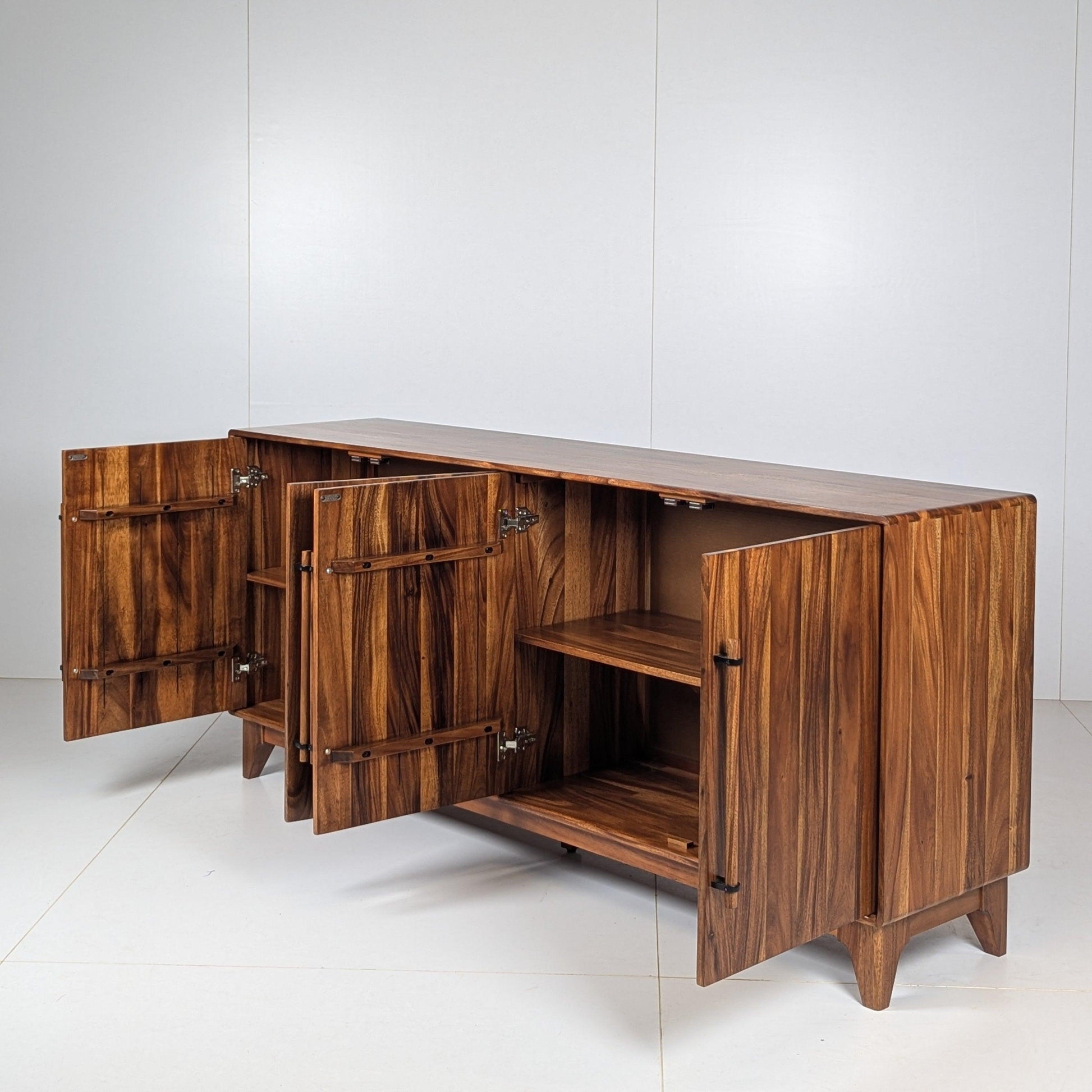 The Osaka Sideboard..