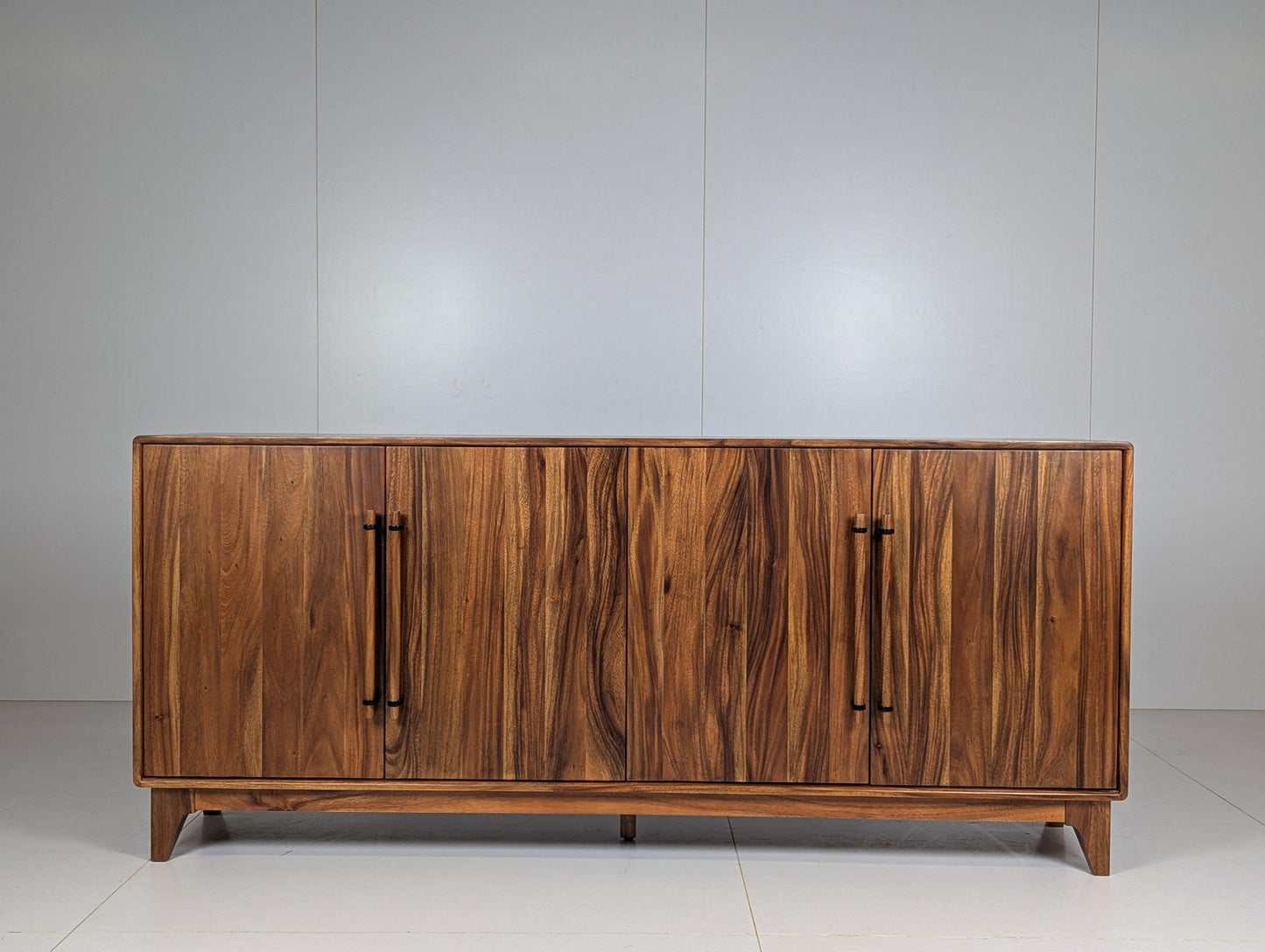The Osaka Sideboard..
